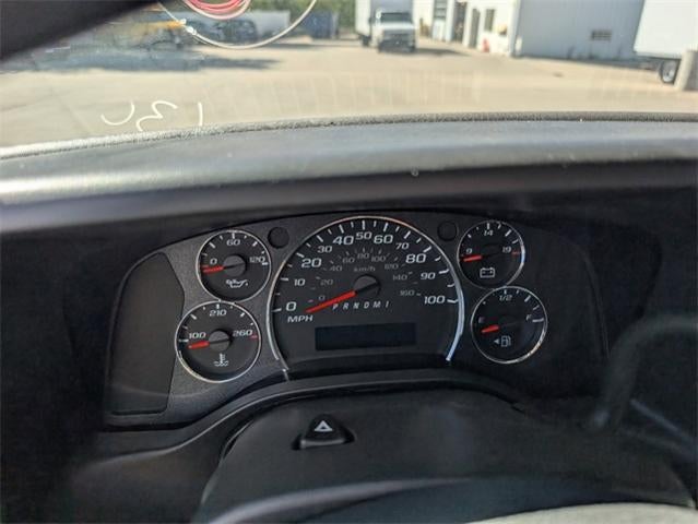 2025 Chevrolet Express Commercial Cutaway Base