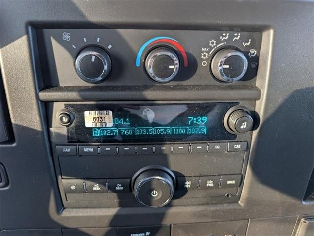 2024 Chevrolet Express Commercial Cutaway Base