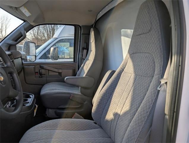 2024 Chevrolet Express Commercial Cutaway Base