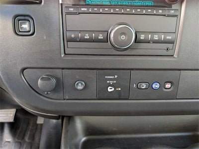 2024 Chevrolet Express Commercial Cutaway Base