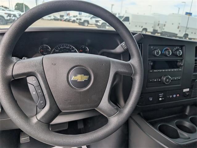 2025 Chevrolet Express Commercial Cutaway Base