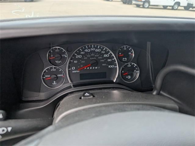 2025 Chevrolet Express Commercial Cutaway Base