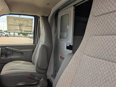 2025 Chevrolet Express Commercial Cutaway Base