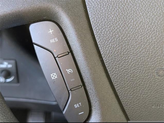 2024 Chevrolet Express Commercial Cutaway Base