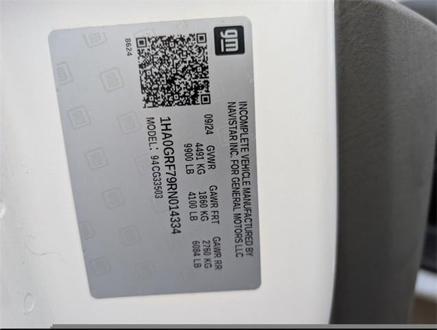 2024 Chevrolet Express Commercial Cutaway Base