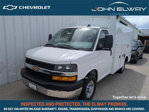 2025 Chevrolet Express Commercial Cutaway Base