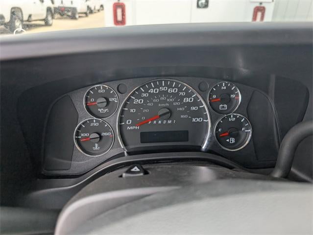 2025 Chevrolet Express Commercial Cutaway Base