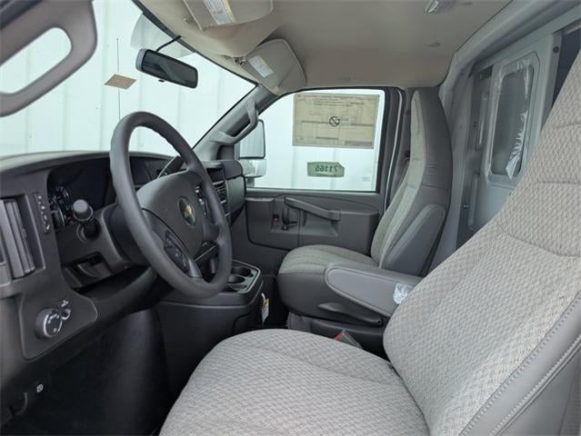 2025 Chevrolet Express Commercial Cutaway Base