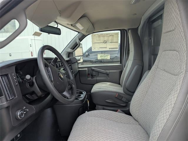 2025 Chevrolet Express Commercial Cutaway Base