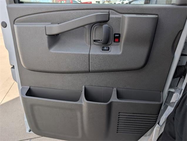 2024 Chevrolet Express Commercial Cutaway Base