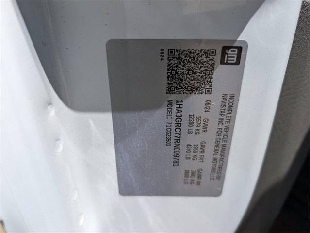 2024 Chevrolet Express Commercial Cutaway Base