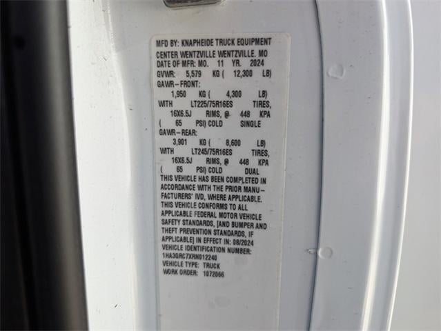 2024 Chevrolet Express Commercial Cutaway Base