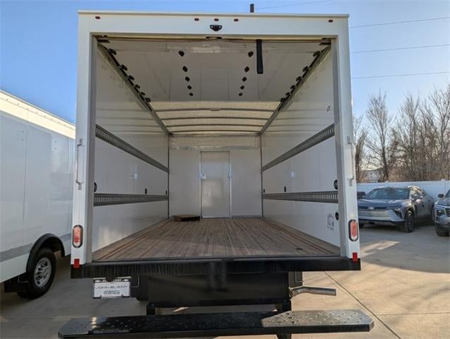 2024 Chevrolet Express Commercial Cutaway Base