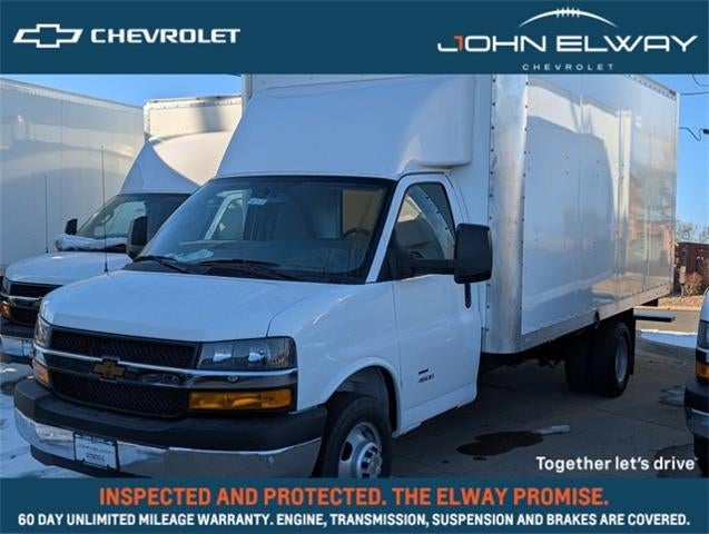 2024 Chevrolet Express Commercial Cutaway Base