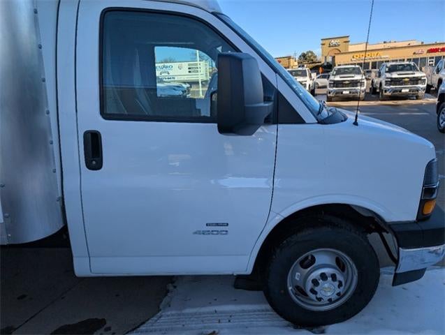 2024 Chevrolet Express Commercial Cutaway Base