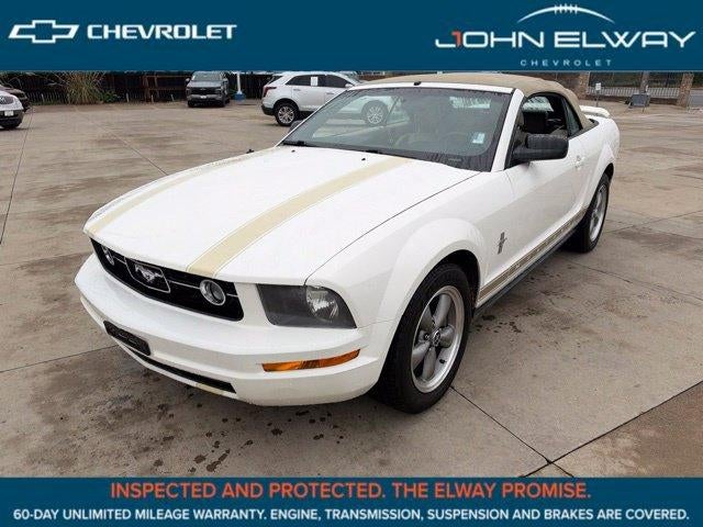 2006 Ford Mustang V6 Deluxe
