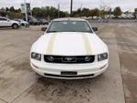 2006 Ford Mustang V6 Deluxe