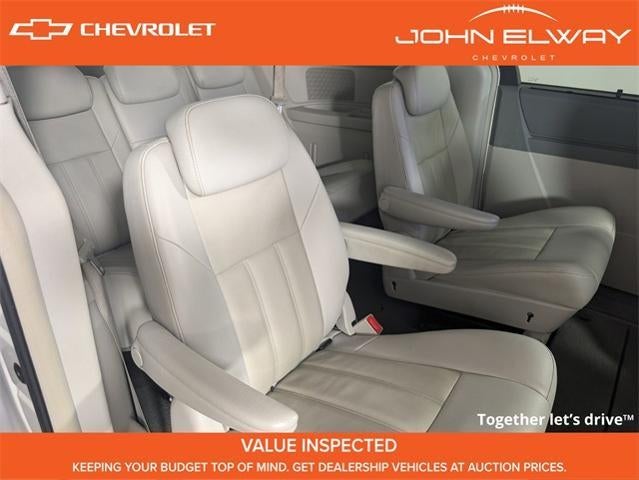 2008 Chrysler Town &amp; Country Touring