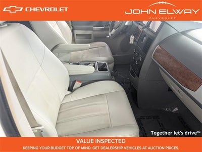 2008 Chrysler Town &amp; Country Touring