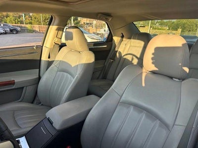2006 Chrysler 300-Series Base
