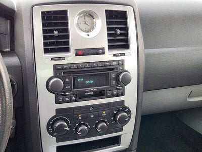 2006 Chrysler 300-Series Base