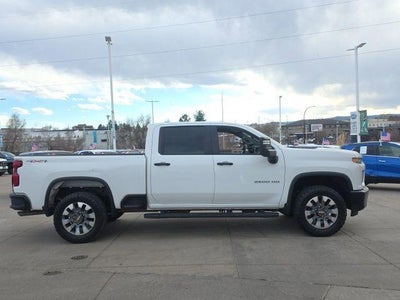 2022 Chevrolet Silverado 2500 HD Custom