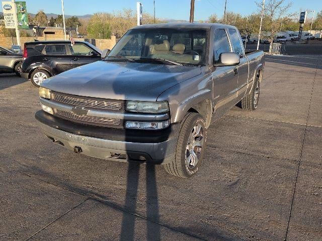 2000 Chevrolet Silverado 1500 LS