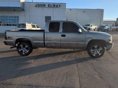 2000 Chevrolet Silverado 1500 LS