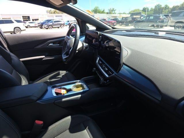2024 Chevrolet Equinox EV LT