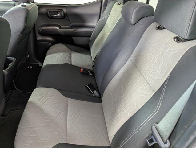 2022 Toyota Tacoma 4WD TRD Off-Road