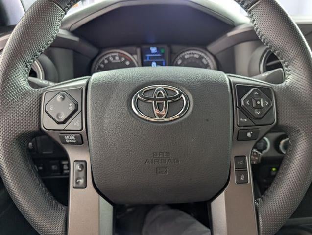2022 Toyota Tacoma 4WD TRD Off-Road