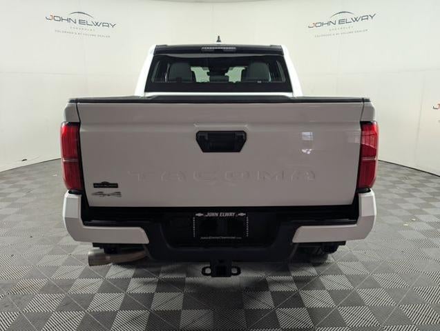 2024 Toyota Tacoma 4WD SR5