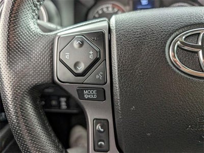 2022 Toyota Tacoma 4WD TRD Off-Road