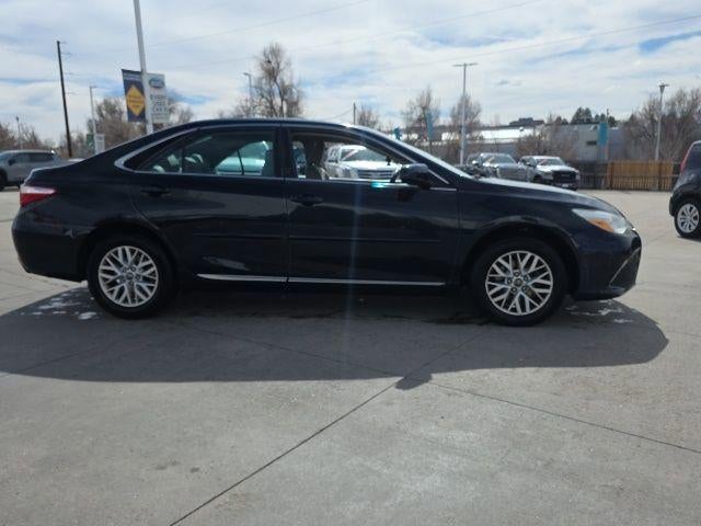 2017 Toyota Camry LE