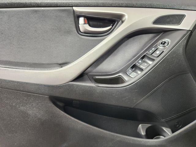 2012 Hyundai ELANTRA Limited