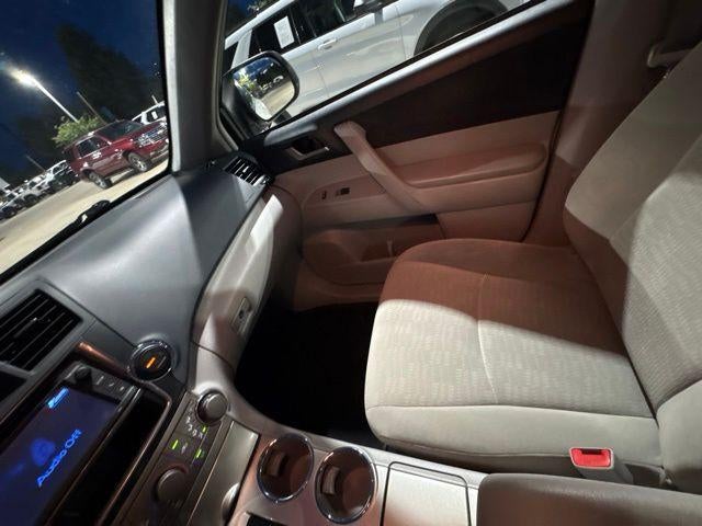 2013 Toyota Highlander Base Plus V6