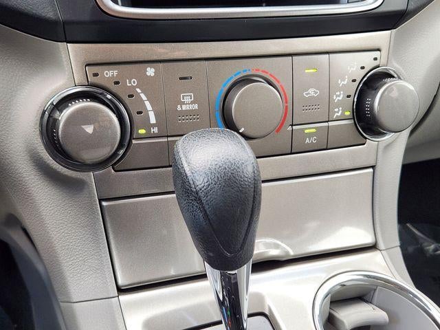 2013 Toyota Highlander Base Plus V6