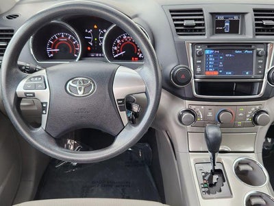 2013 Toyota Highlander Base Plus V6