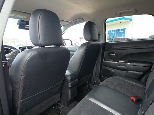 2023 Mitsubishi Outlander Sport 2.0 ES