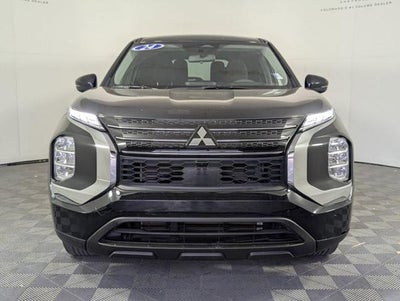 2024 Mitsubishi Outlander ES