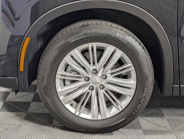 2024 Mitsubishi Outlander ES