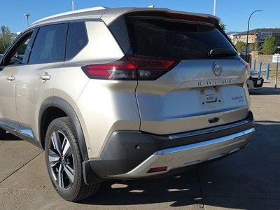 2022 Nissan Rogue Platinum