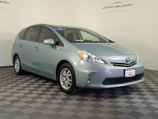 2013 Toyota Prius v Two