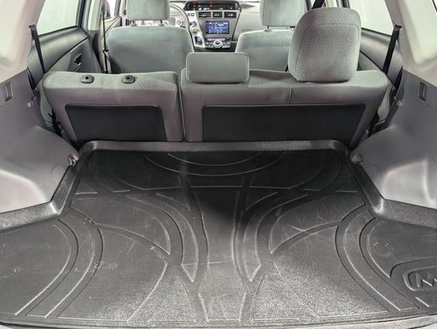 2013 Toyota Prius v Two