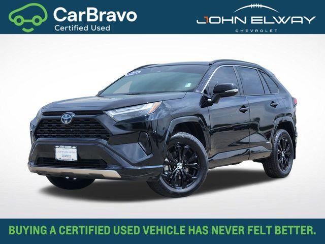 2022 Toyota RAV4 SE