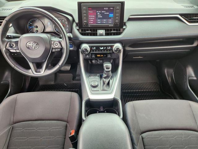 2022 Toyota RAV4 SE