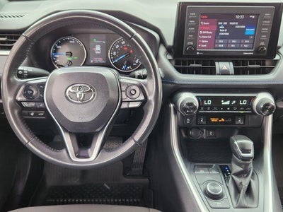 2022 Toyota RAV4 SE