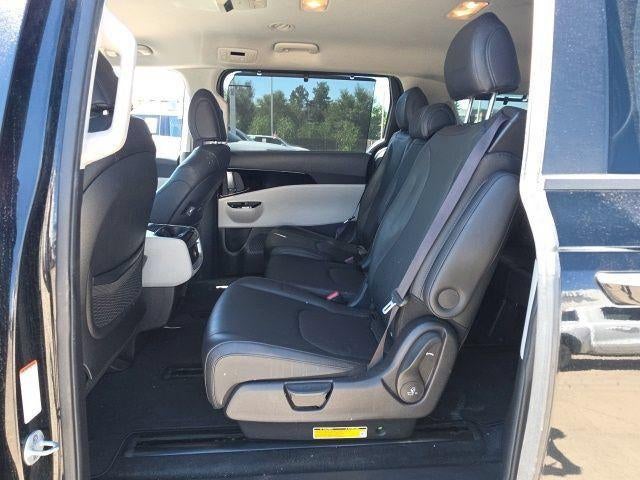 2022 Kia Carnival EX