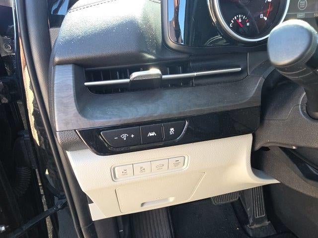 2022 Kia Carnival EX