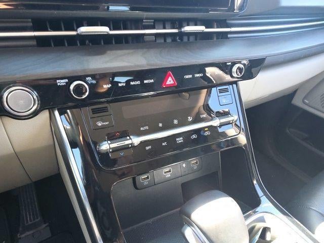 2022 Kia Carnival EX